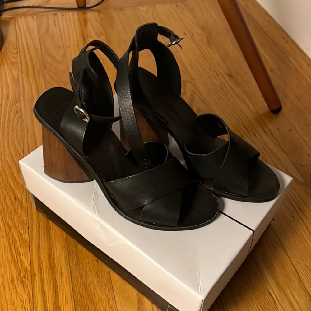 Dolce vita heeled sandals